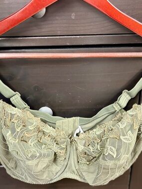 PrimaDonna Deauville luxury side support bra in olive green, 40F